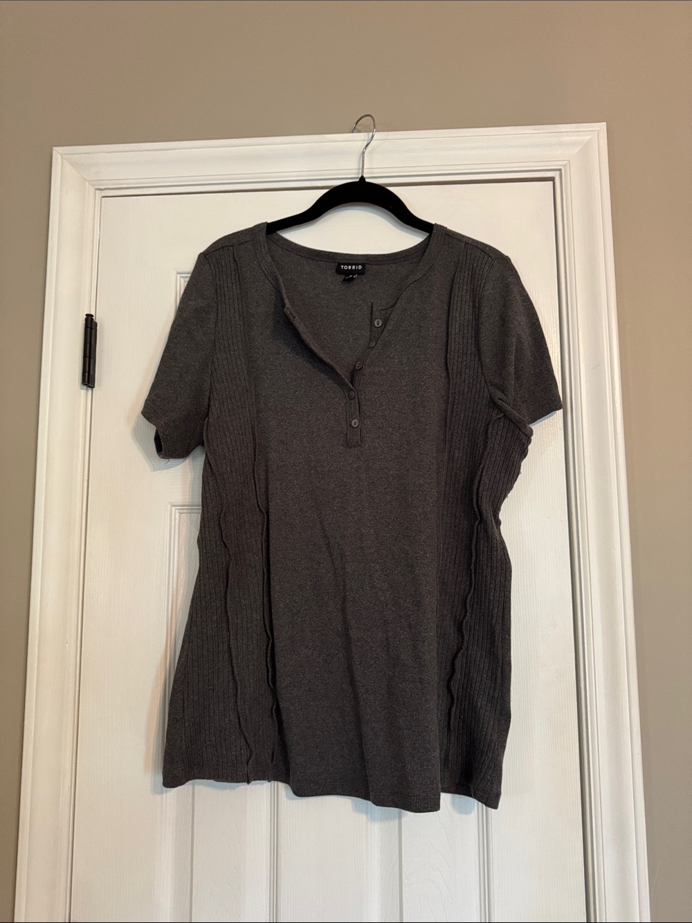 EUC Torrid Top